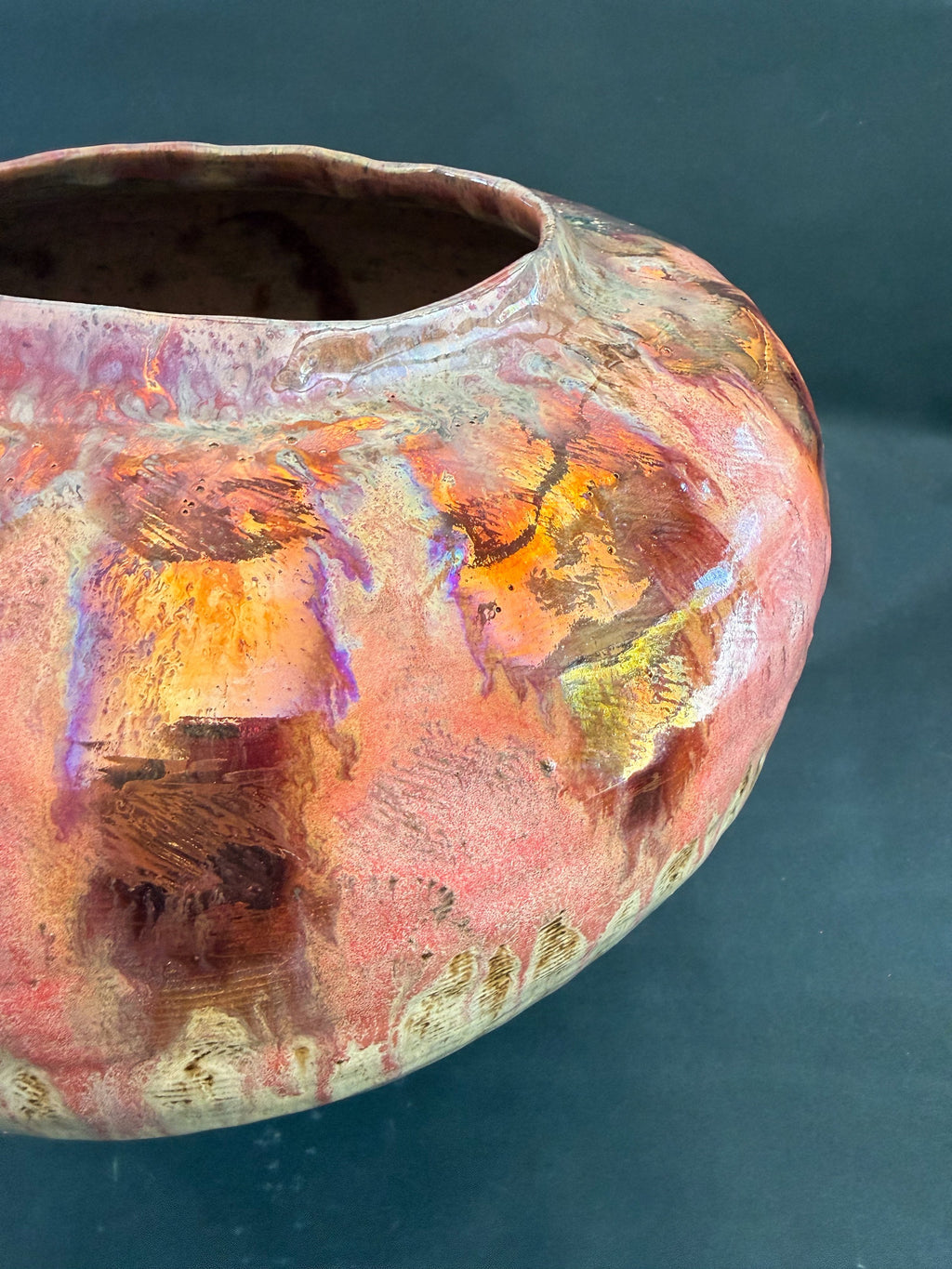 'Golden Petal' Large Stoneware Luster Pot