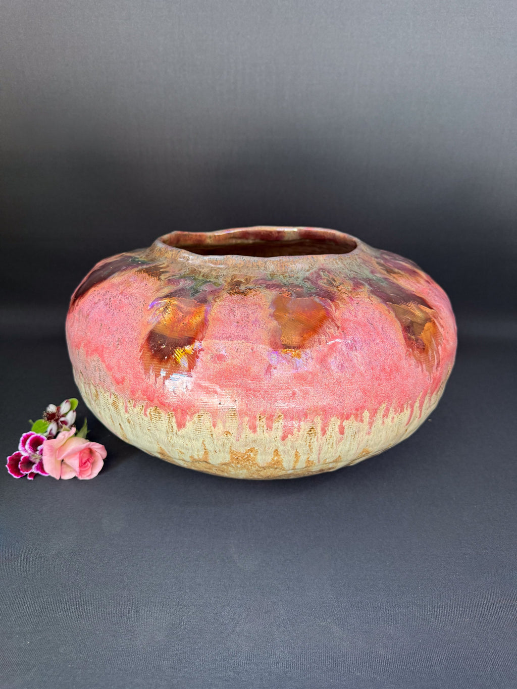 'Golden Petal' Large Stoneware Luster Pot