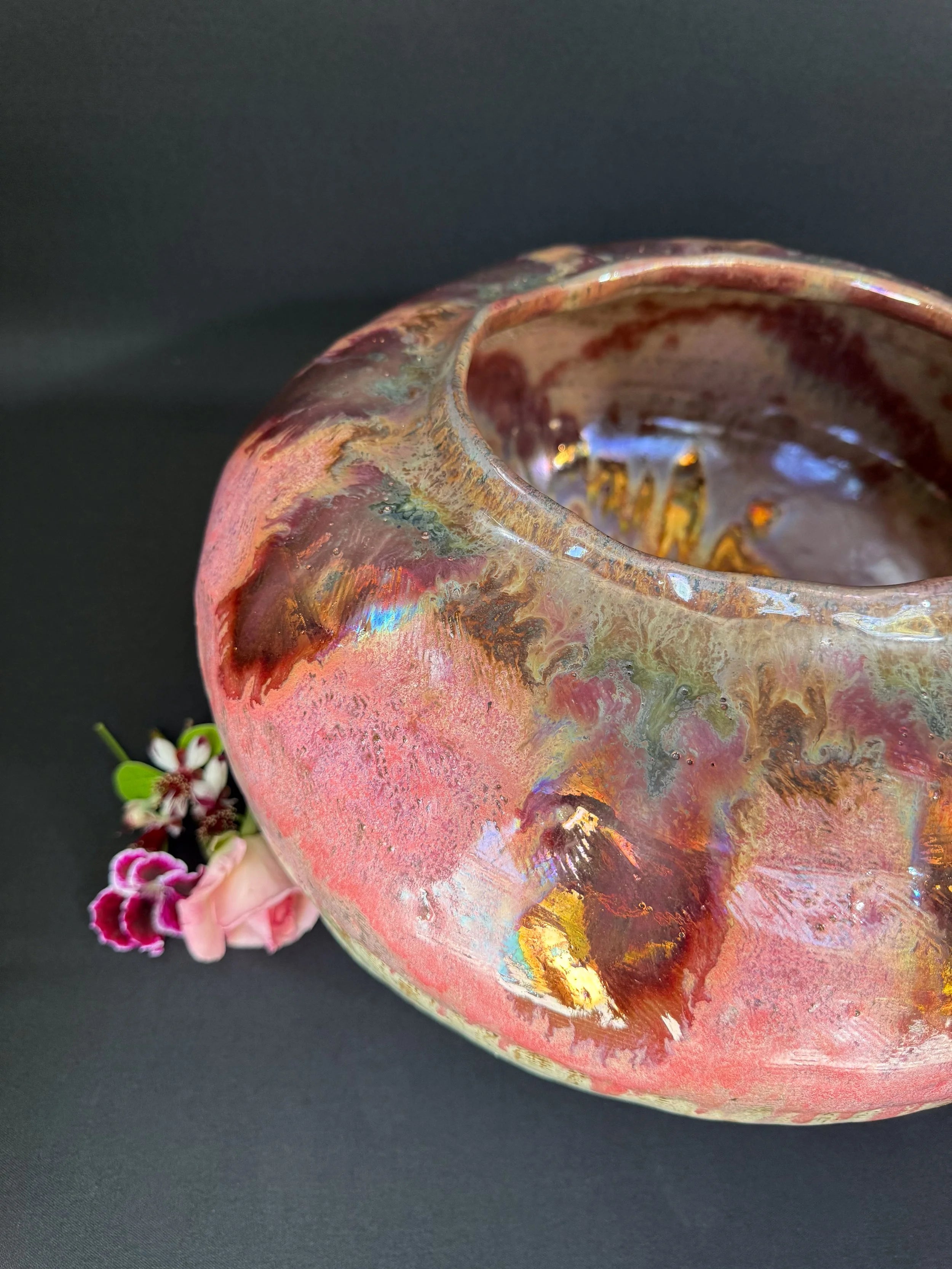 'Golden Petal' Large Stoneware Luster Pot