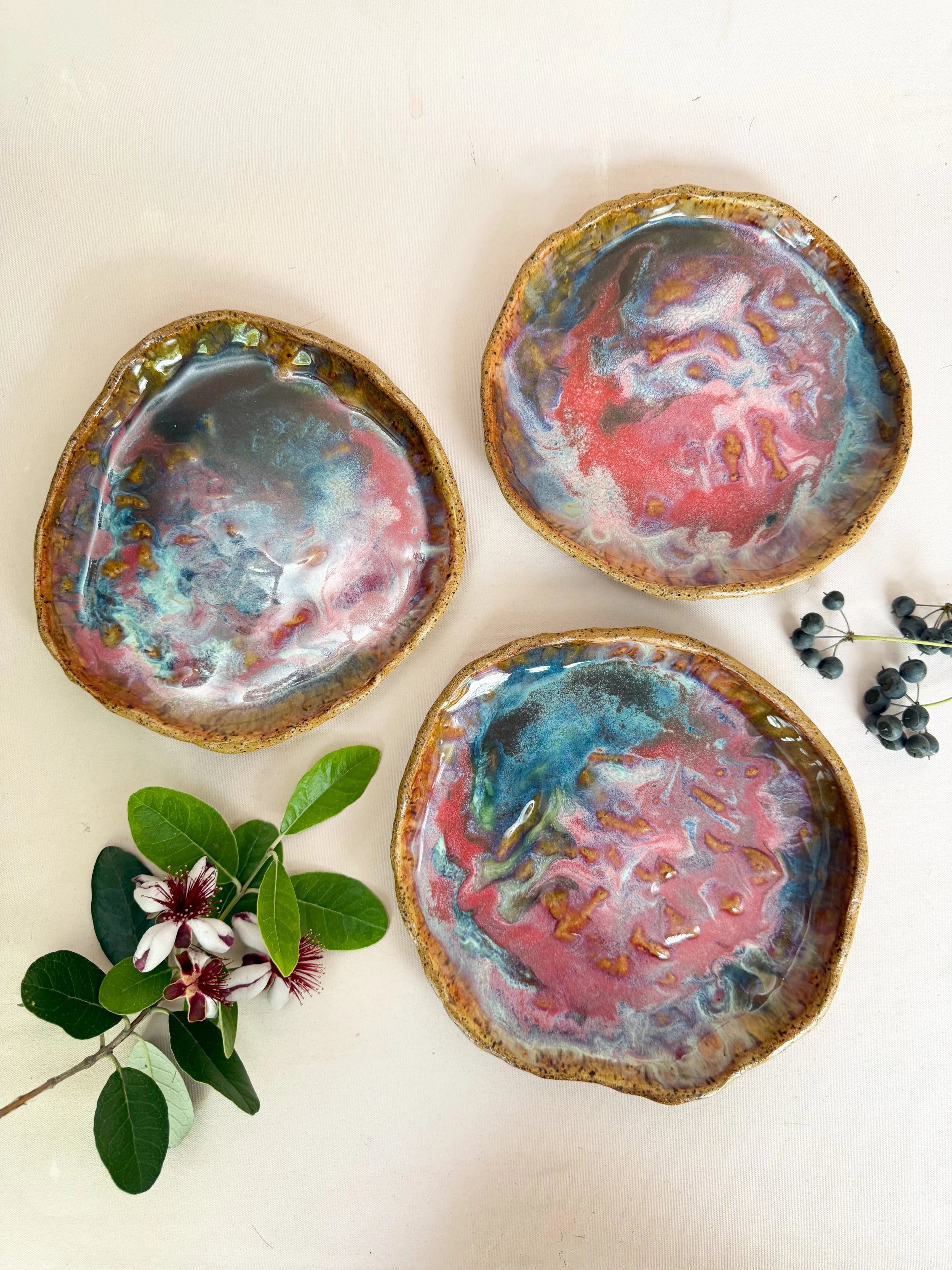 'Sunset Tide' Pinched Plates * Set of 3