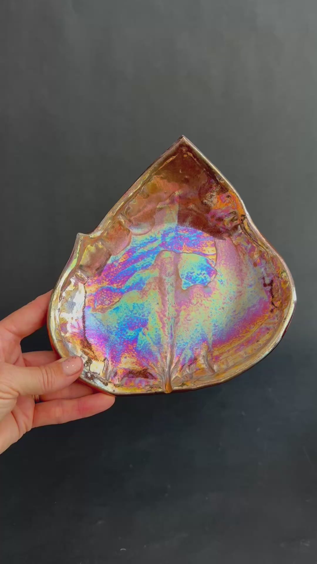 'Opal Leaf' Lusterware Keepsake Plate